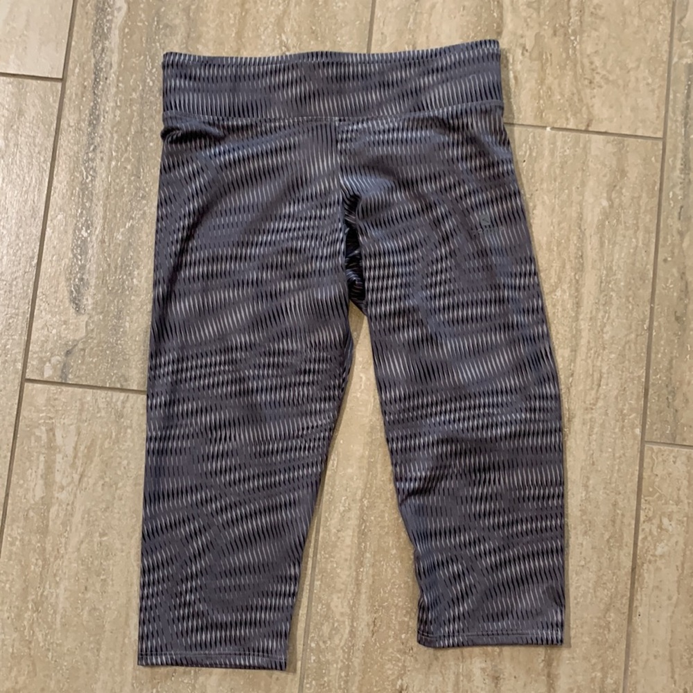 Decathlon Domyos Capri Athletic Leggings Womens XS